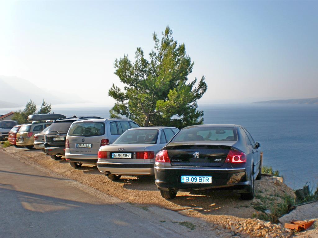 Apartments Dubravka Pisak Bagian luar foto