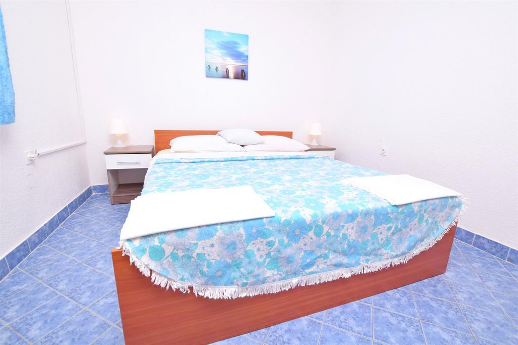 Apartments Dubravka Pisak Bagian luar foto