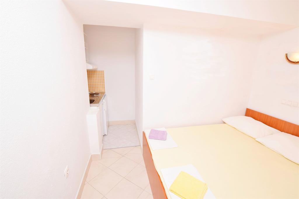 Apartments Dubravka Pisak Bagian luar foto